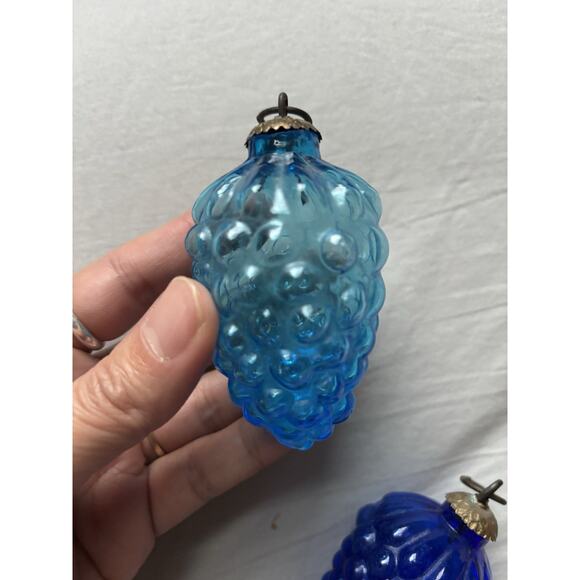 Lot of 2 Vintage Kugel Glass Grape Cluster Christmas Ornaments - Picture 4 of 5